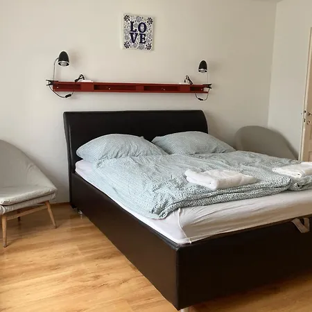 Dombos Vendeghaz Apartment Golop