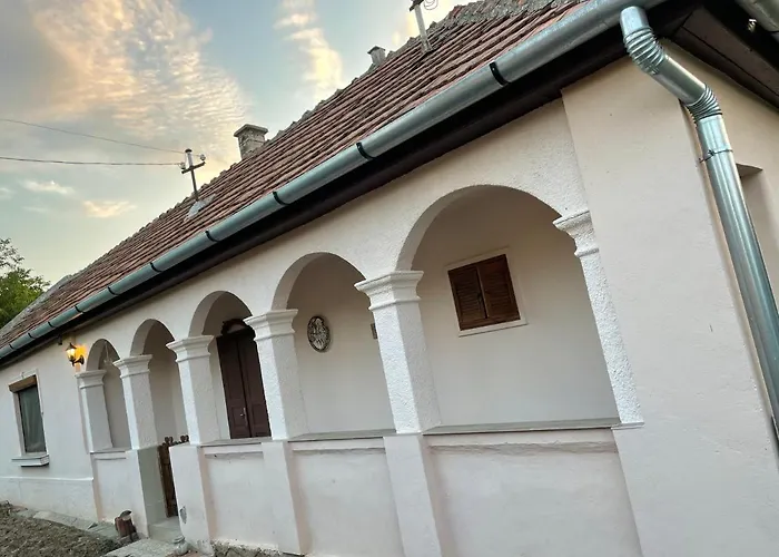 Dombos Vendeghaz Lägenhet *
